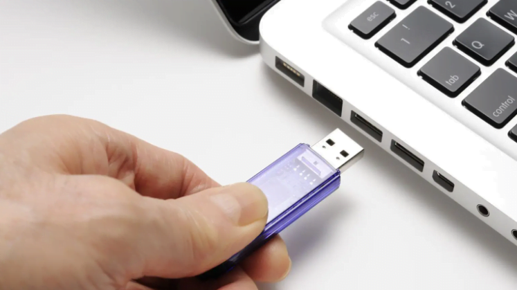 5 استخدامات لمحرك أقراص USB قد لا تعرفها