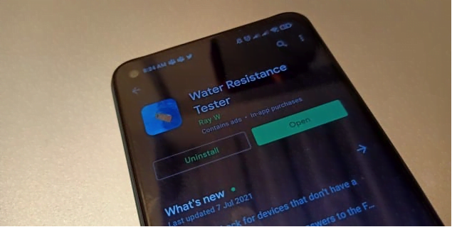 تطبيق أندرويد يختبر مقاومة الهاتف للماء دون قطرة ماء
